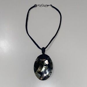 Vintage Shell Stone Suede Black Leather Pendant Choker Necklace